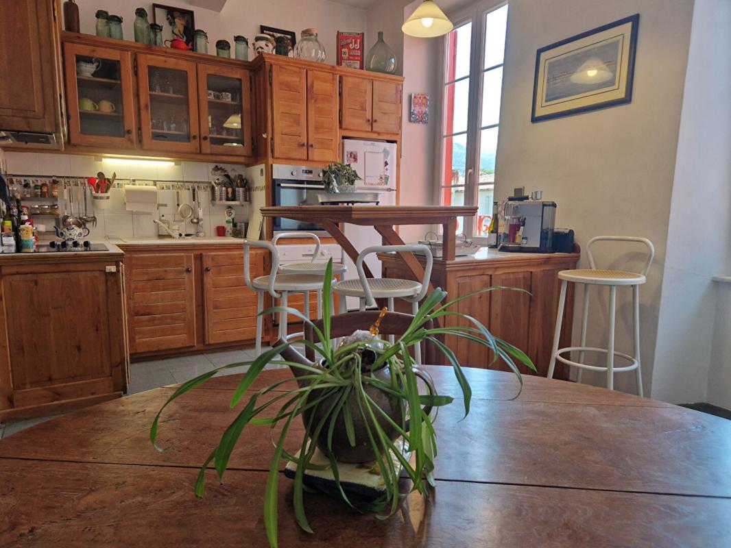 3 bedroom t4 in Foix, Ariège, France