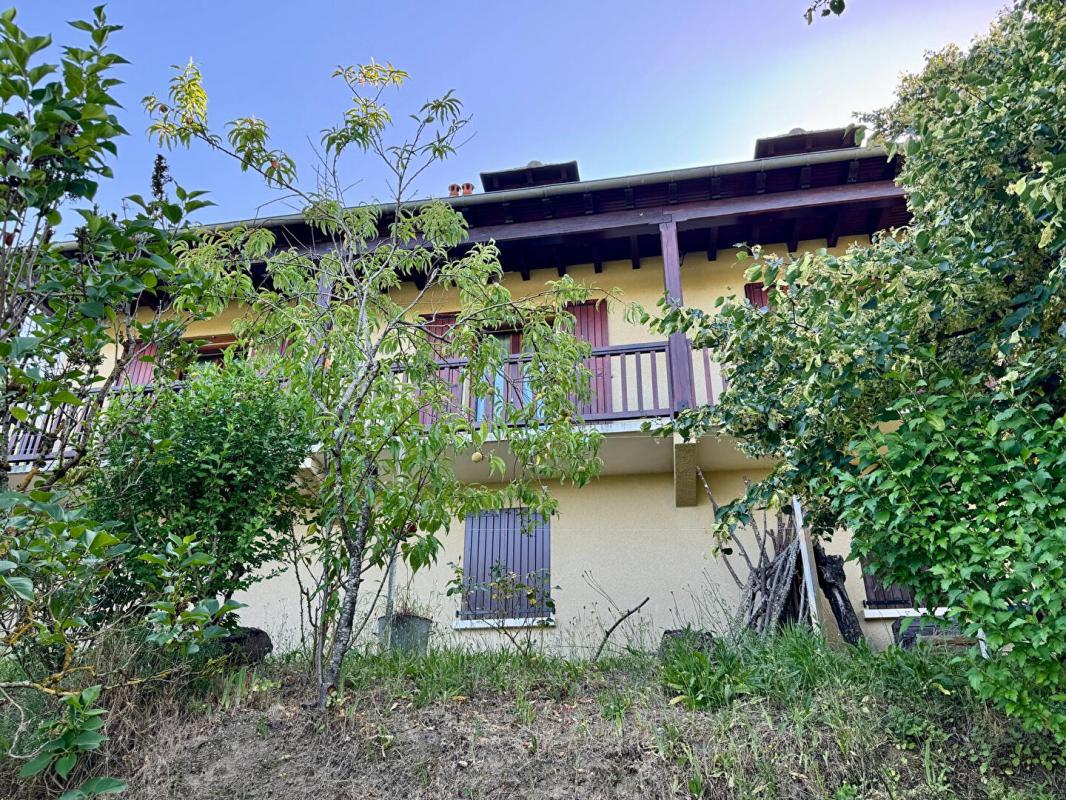 4 bedroom maison in Entraygues Sur Truyere, Aveyron, France