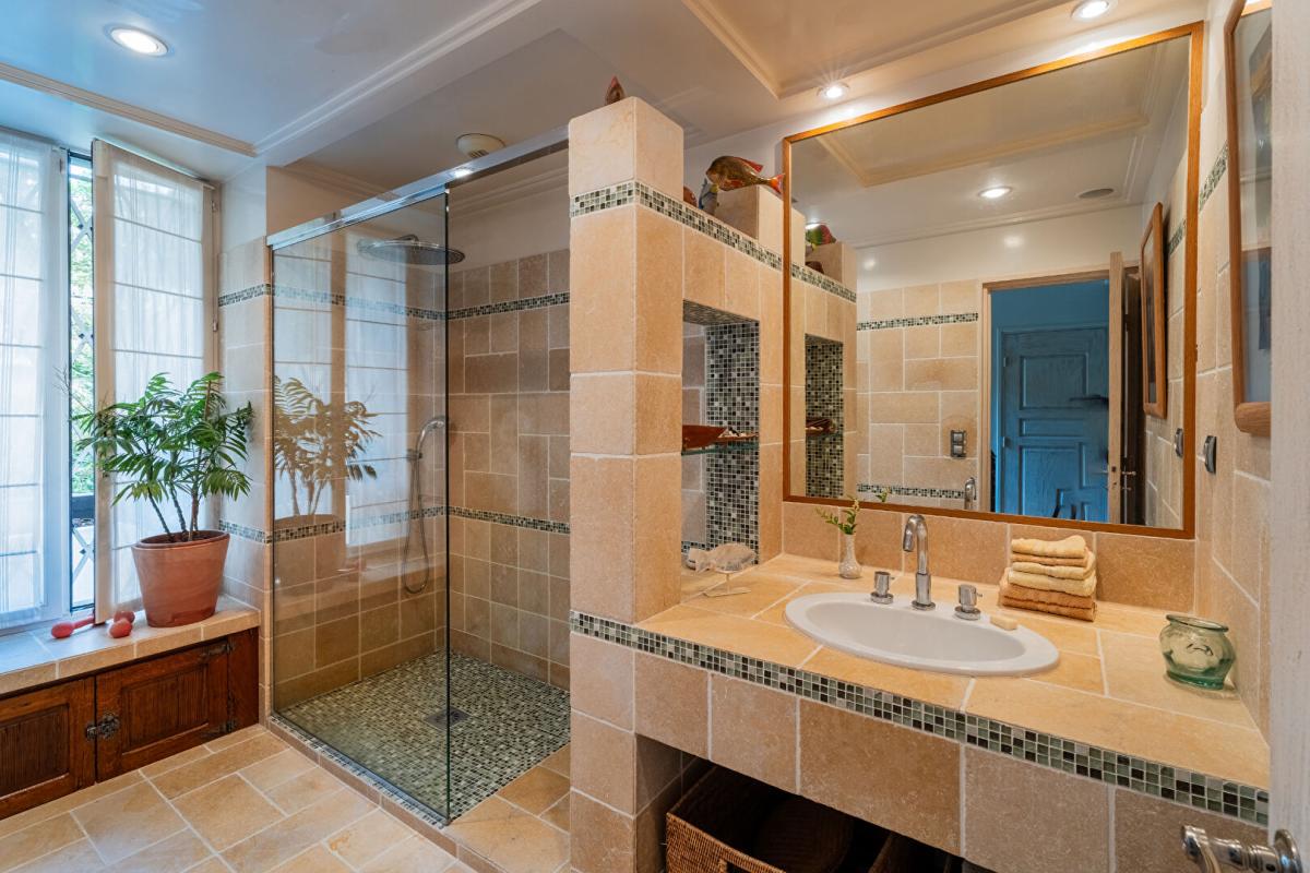 7 bedroom manoir in Saint Maur Des Fosses, Val-de-Marne, France