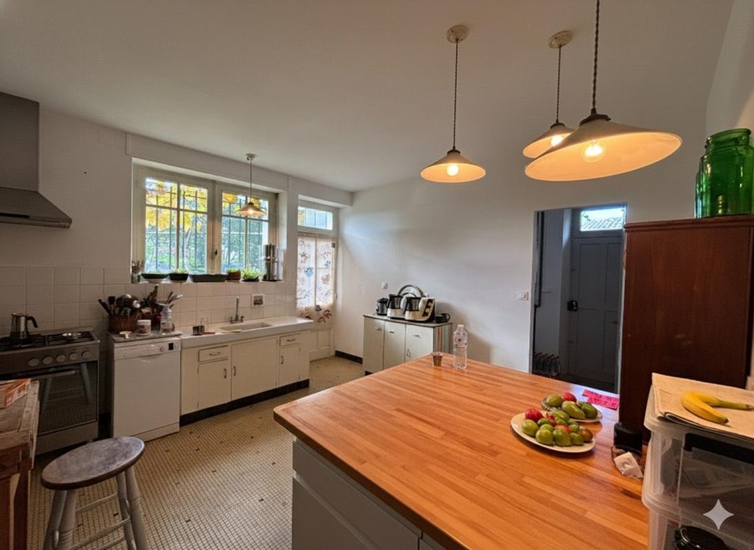 3 bedroom maison de village in Ruffec, Charente, France