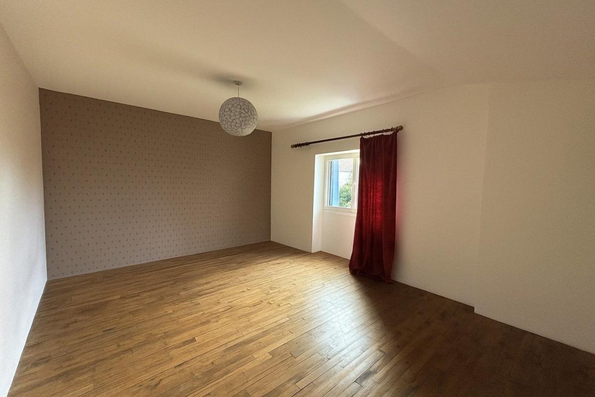 3 bedroom maison de village in Ruffec, Charente, France