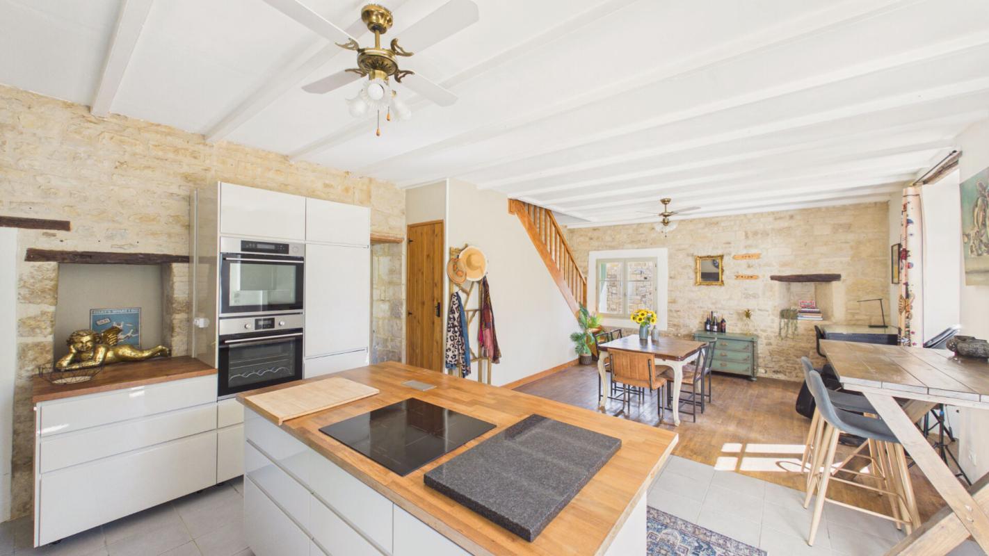 7 bedroom propriete in Valdelaume, Deux-Sèvres, France