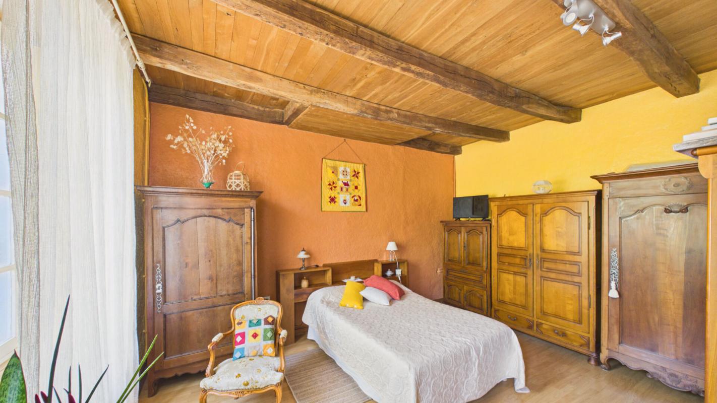 4 bedroom demeure in Chize, Deux-Sèvres, France