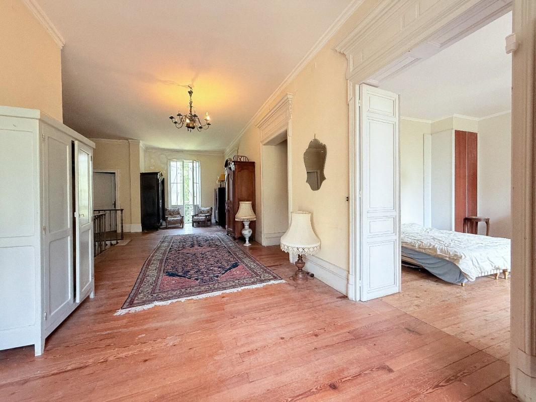 8 bedroom chateau in Saint Nauphary, Tarn-et-Garonne, France