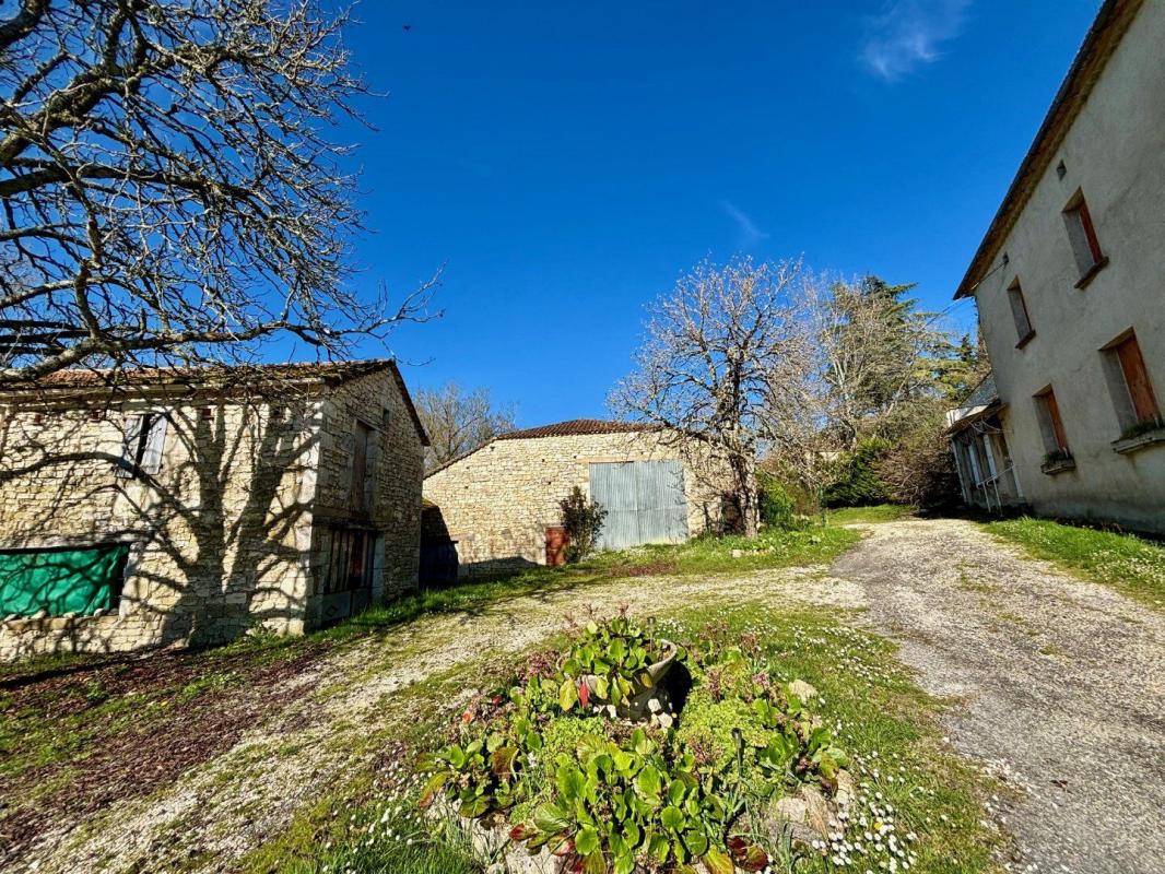 6 bedroom corps de ferme in Saint Laurent Lolmie, Lot, France