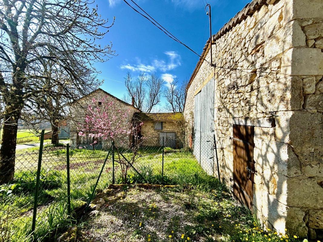 6 bedroom corps de ferme in Saint Laurent Lolmie, Lot, France
