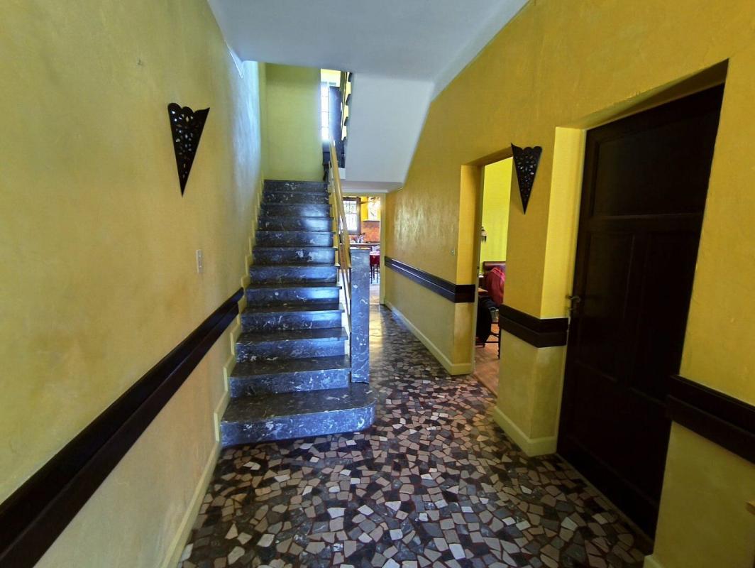 6 bedroom villa in Negrepelisse, Tarn-et-Garonne, France