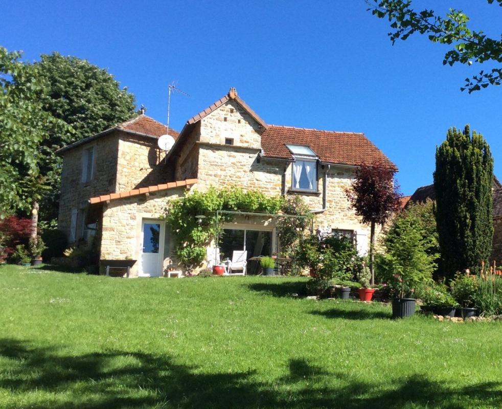 4 bedroom maison en pierres in Sainte Croix, Aveyron, France