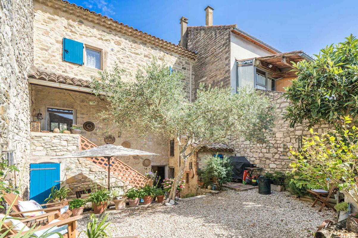 2 bedroom maison de village in Saint Jean De Maruejols Et Avejan, Gard, France