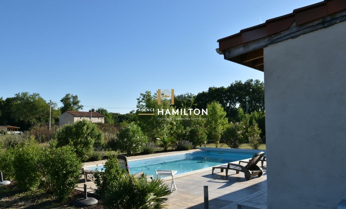 5 bedroom corps de ferme in Villeneuve Sur Vere, Tarn, France