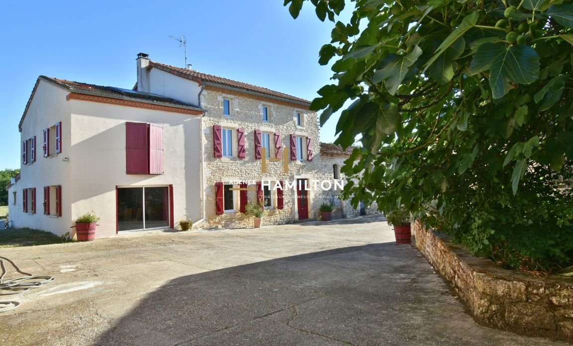 5 bedroom corps de ferme in Villeneuve Sur Vere, Tarn, France