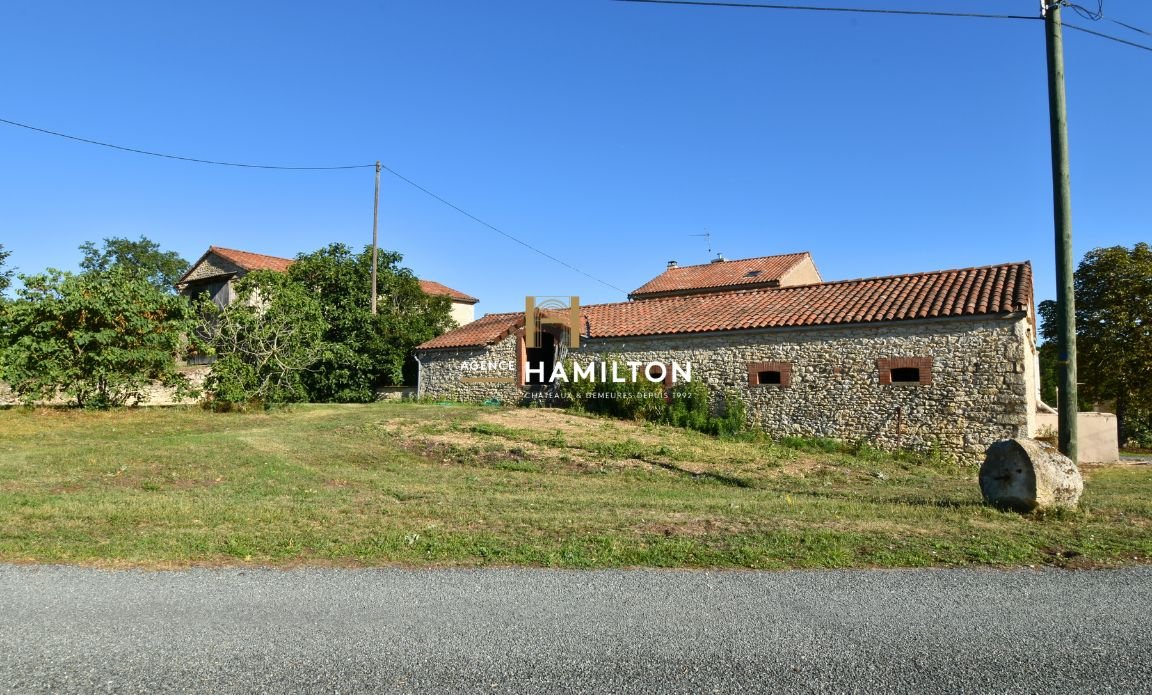5 bedroom corps de ferme in Villeneuve Sur Vere, Tarn, France