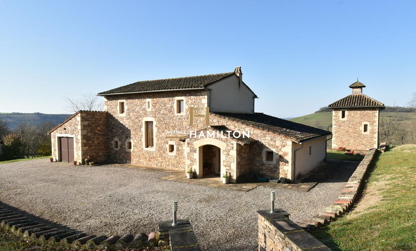 5 bedroom villa in Cordes Sur Ciel, Tarn, France