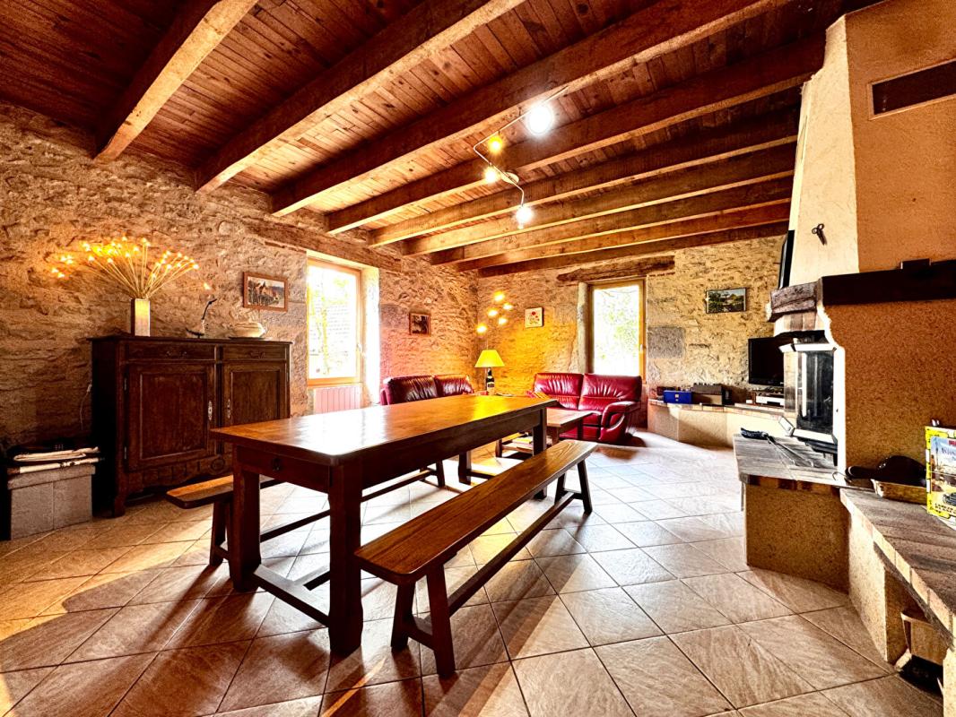4 bedroom maison in Larroque Toirac, Lot, France