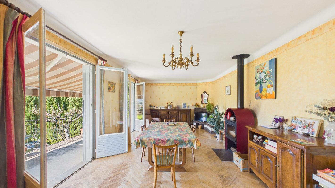 4 bedroom maison in Cajarc, Lot, France