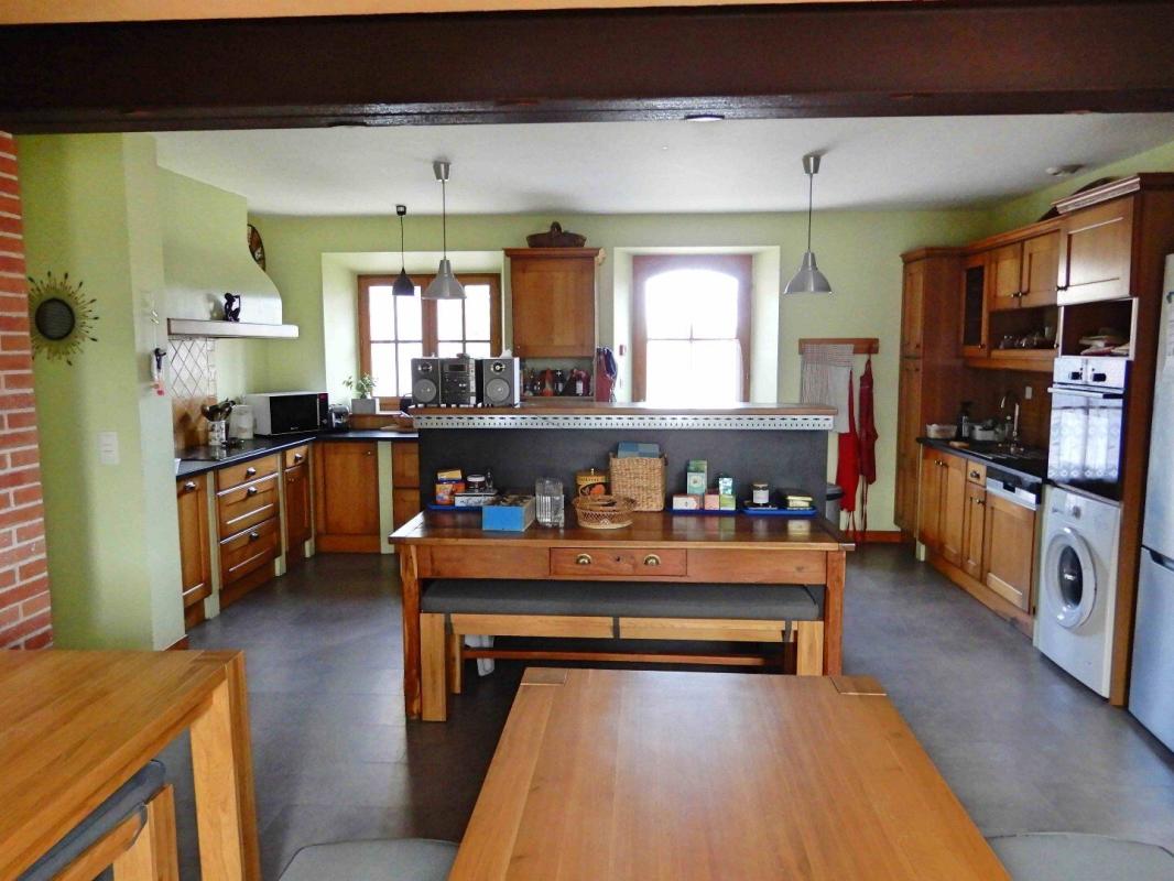 10 bedroom demeure in Mazeres, Ariège, France