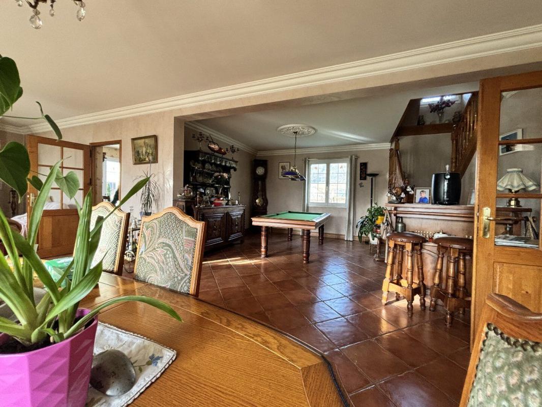 5 bedroom demeure traditionnelle in Polminhac, Cantal, France