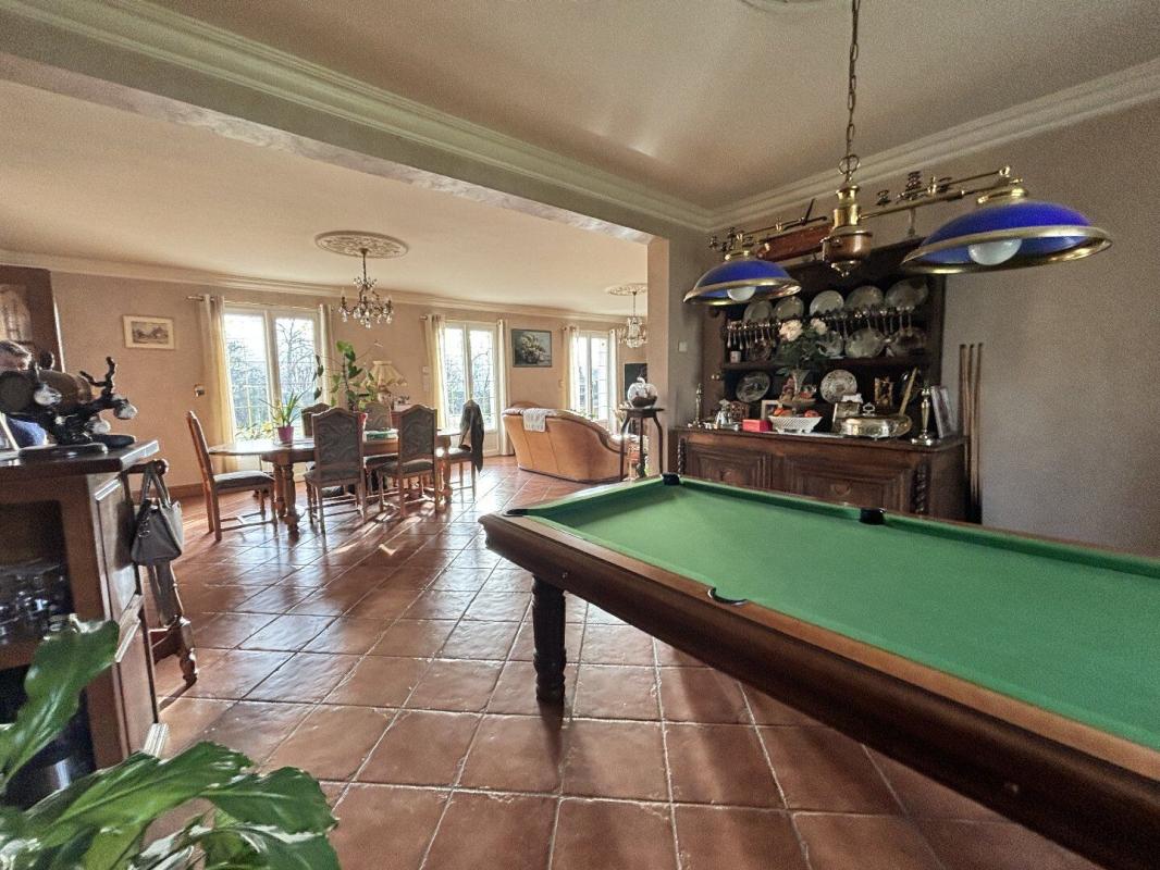 5 bedroom demeure traditionnelle in Polminhac, Cantal, France
