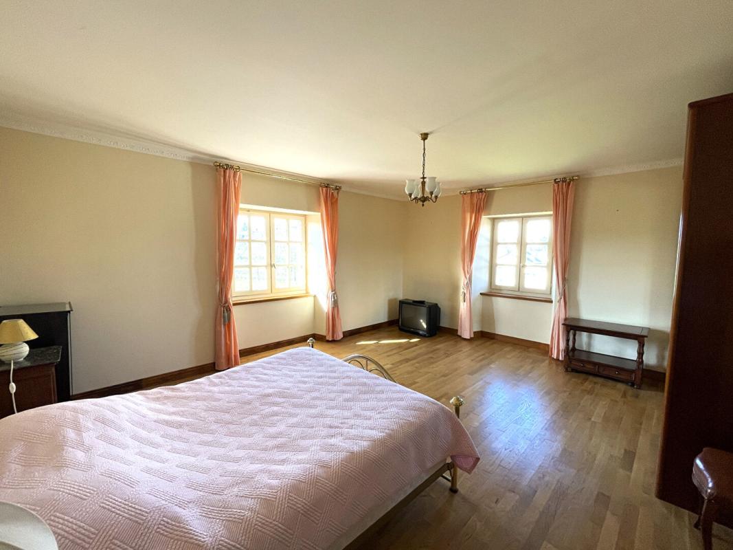 4 bedroom maison in Taussac, Aveyron, France