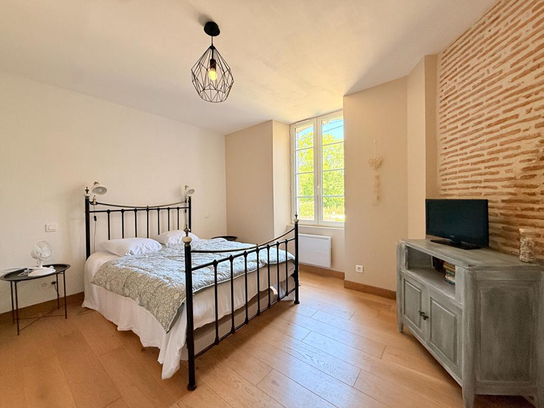 3 bedroom maison in Piegut Pluviers, Dordogne, France