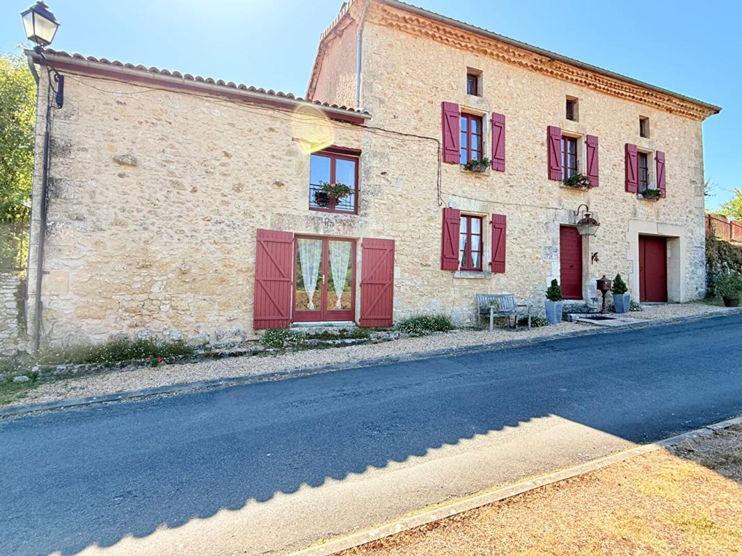 4 bedroom maison en pierres in Brantome, Dordogne, France
