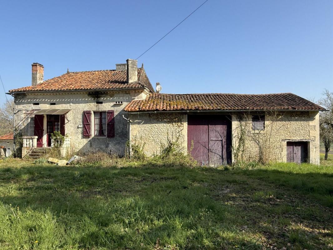 3 bedroom maison a renover in La Chapelle Gresignac, Dordogne, France