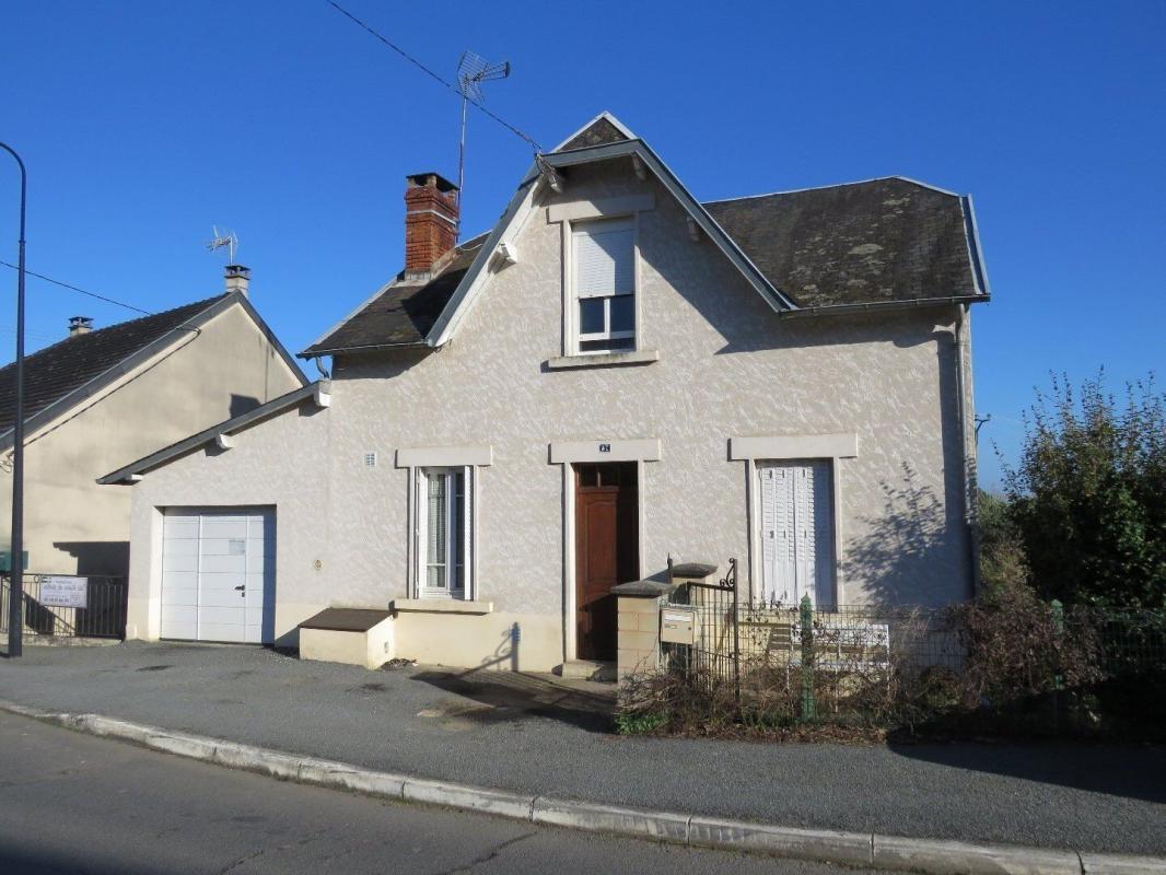 4 bedroom maison in Juillac, Corrèze, France