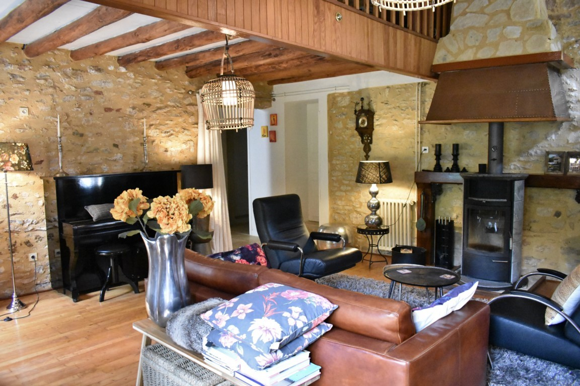 4 bedroom maison in Prayssac, Lot, France