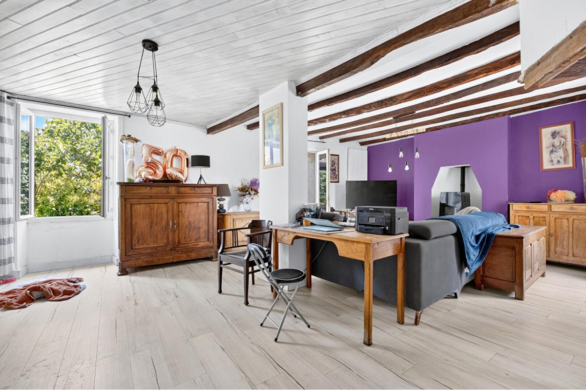 5 bedroom maison in Allassac, Corrèze, France