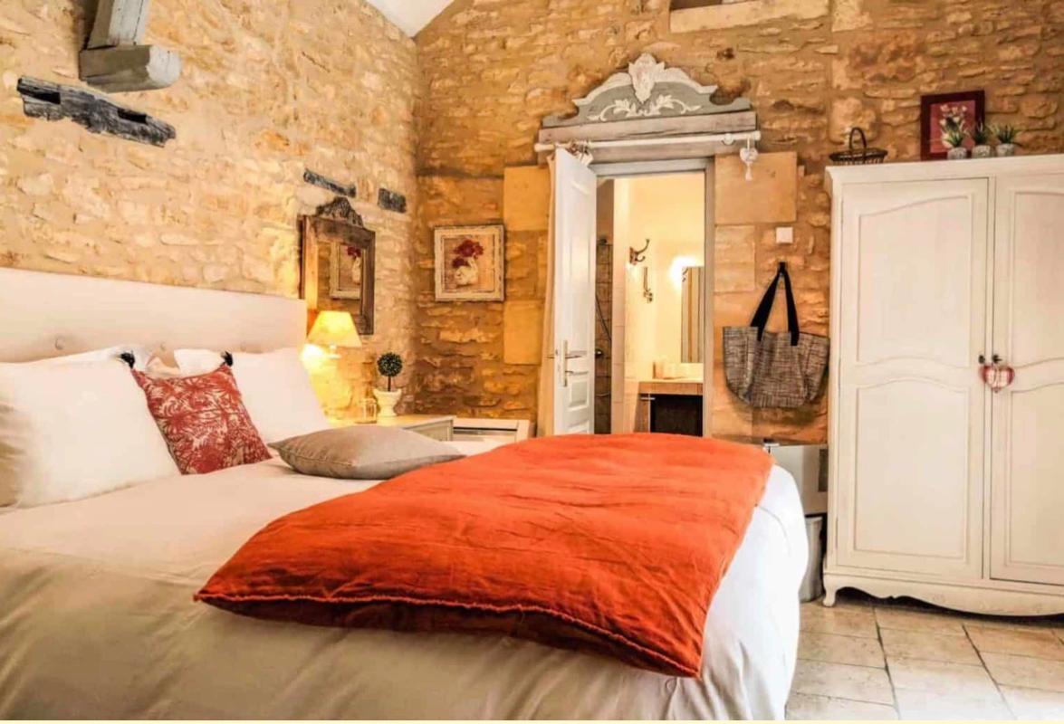 9 bedroom demeure in Sainte Nathalene, Dordogne, France