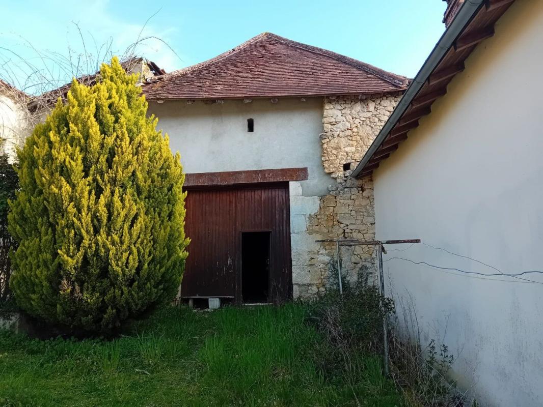 grange in Saint Pardoux La Riviere, Dordogne, France