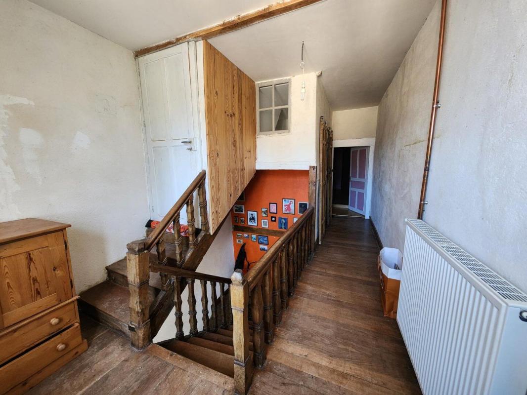 4 bedroom maison en pierres in Brillac, Charente, France