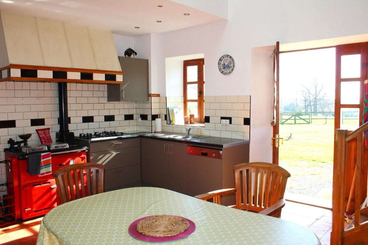8 bedroom propriete in Bussiere Poitevine, Haute-Vienne, France