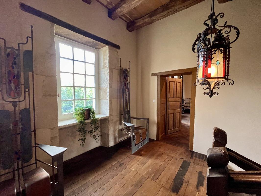 4 bedroom maison de maitre in Luchapt, Vienne, France