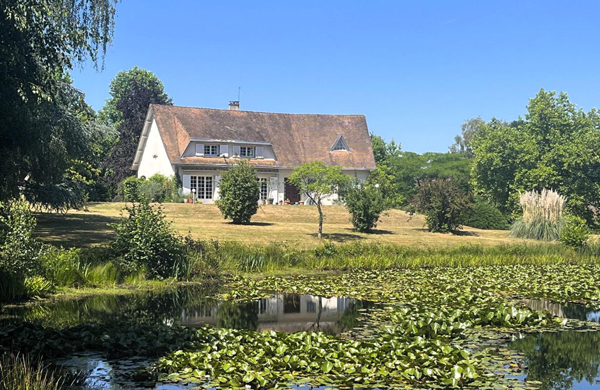 4 bedroom maison in Dournazac, Haute-Vienne, France