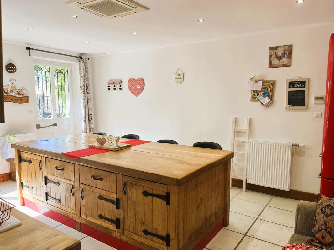 5 bedroom demeure in Marval, Haute-Vienne, France