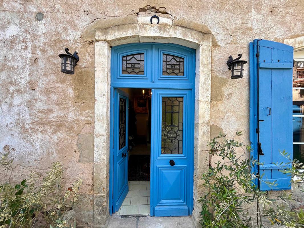 3 bedroom maison in L Isle Jourdain, Vienne, France