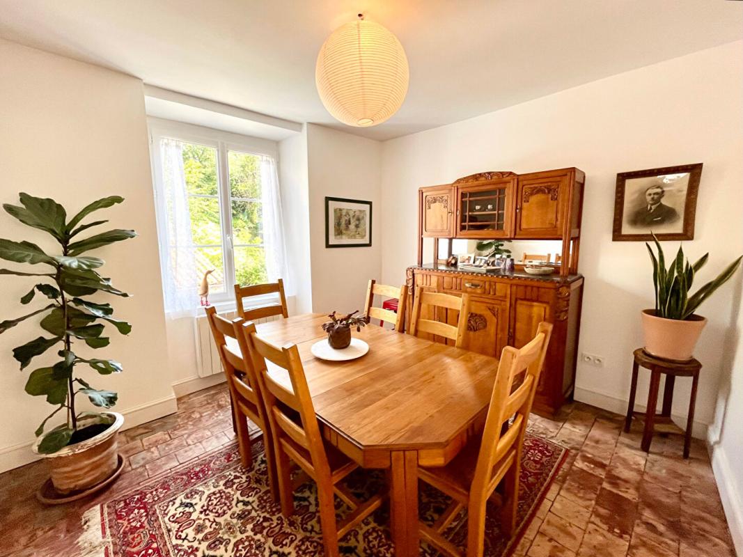 3 bedroom maison in L Isle Jourdain, Vienne, France