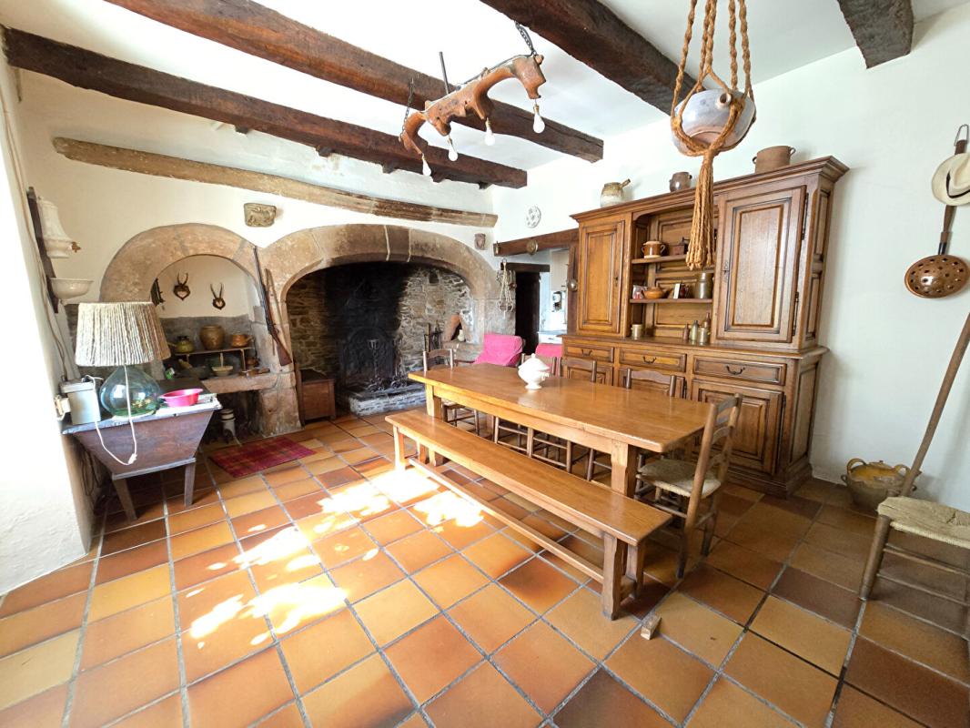4 bedroom maison de maitre in Arvieu, Aveyron, France