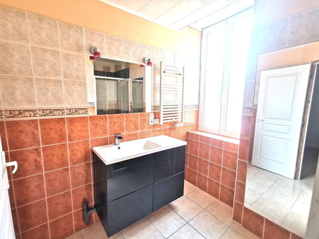 2 bedroom t3 in Millau, Aveyron, France