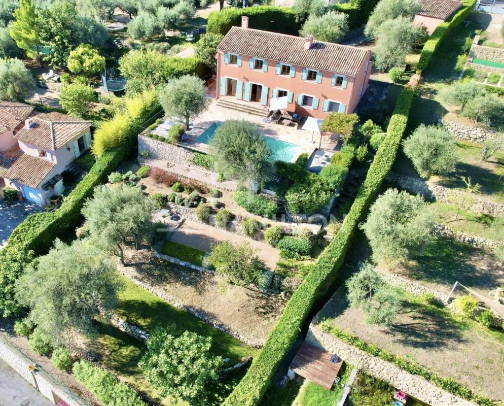 6 bedroom villa in Châteauneuf-grasse, Alpes-Maritimes, France