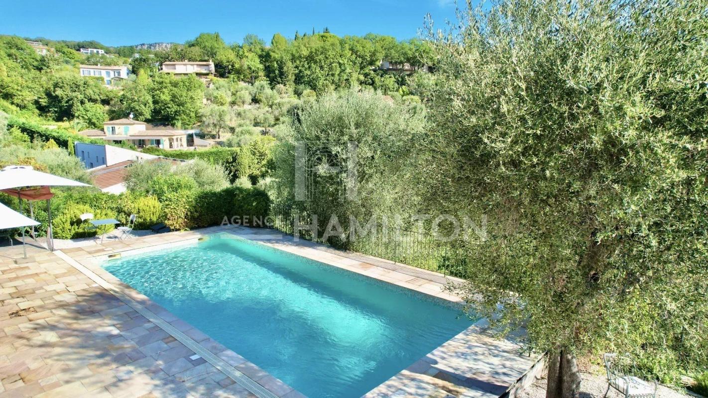 6 bedroom villa in Châteauneuf-grasse, Alpes-Maritimes, France