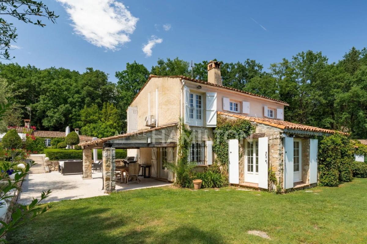 5 bedroom villa in Châteauneuf-grasse, Alpes-Maritimes, France