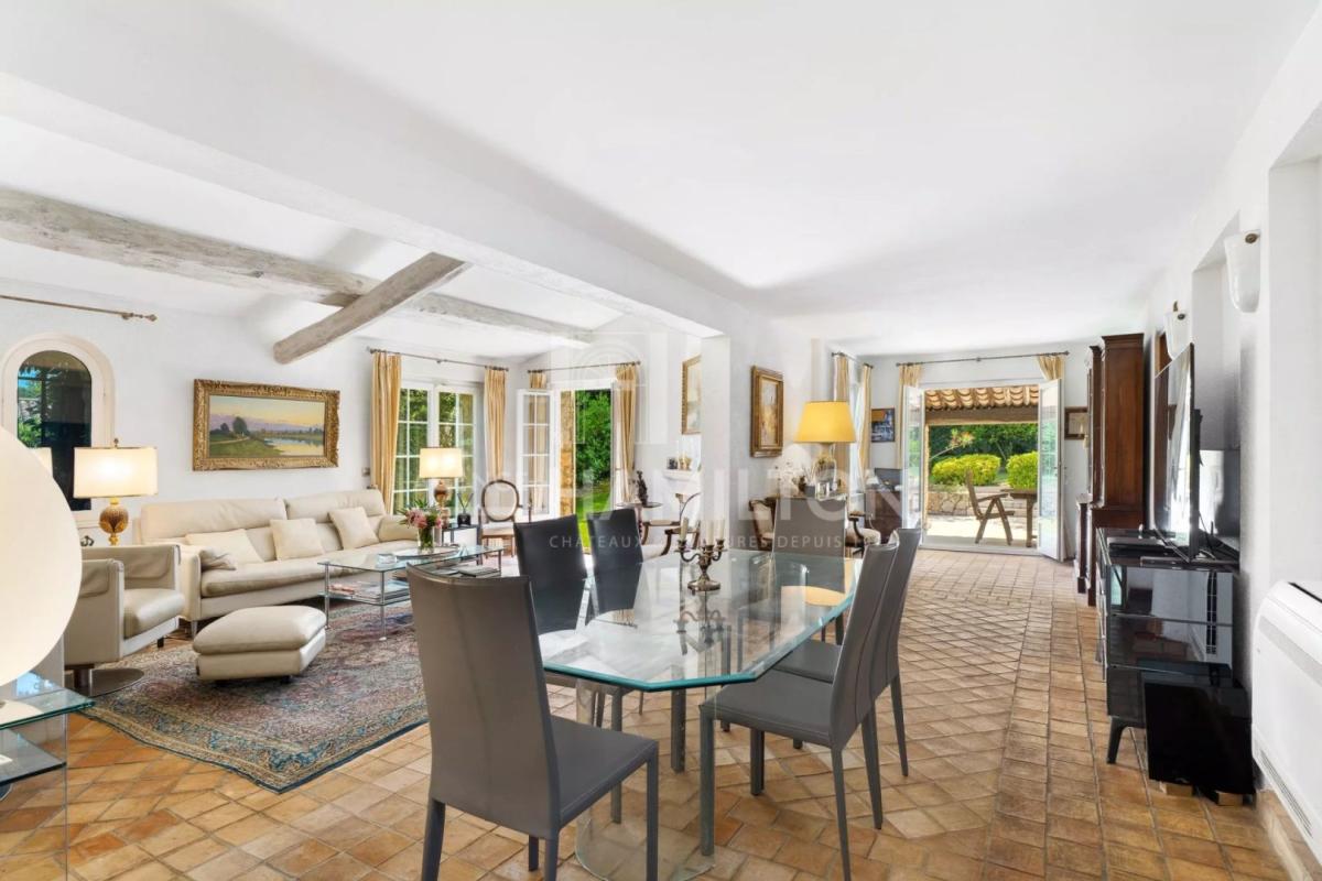 5 bedroom villa in Châteauneuf-grasse, Alpes-Maritimes, France