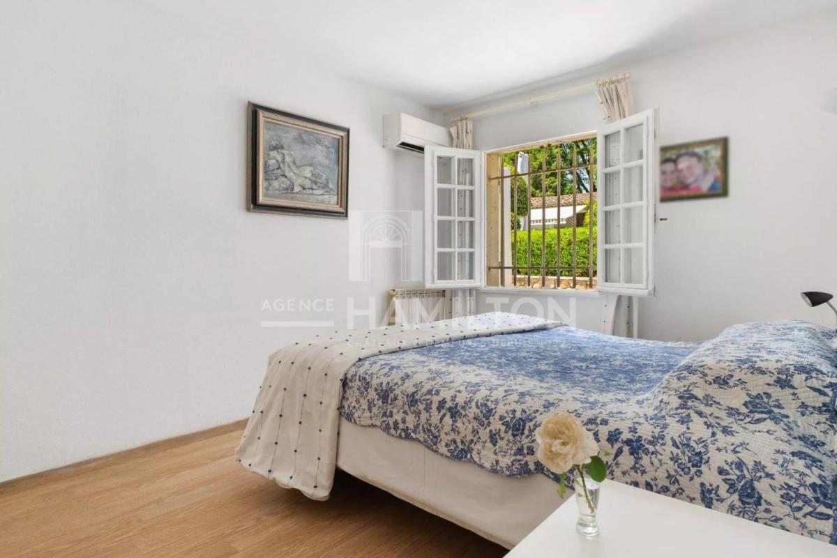 5 bedroom villa in Châteauneuf-grasse, Alpes-Maritimes, France