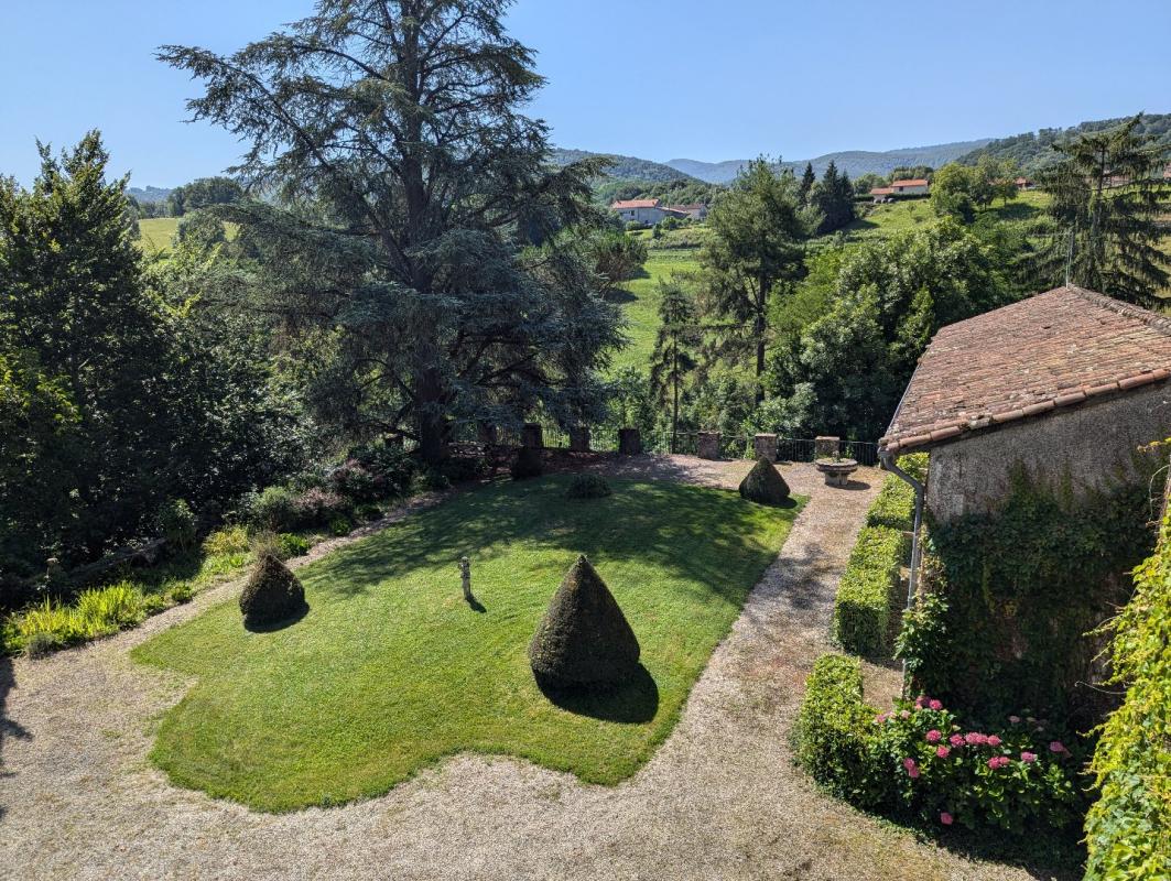 8 bedroom manoir in Saint Girons, Ariège, France