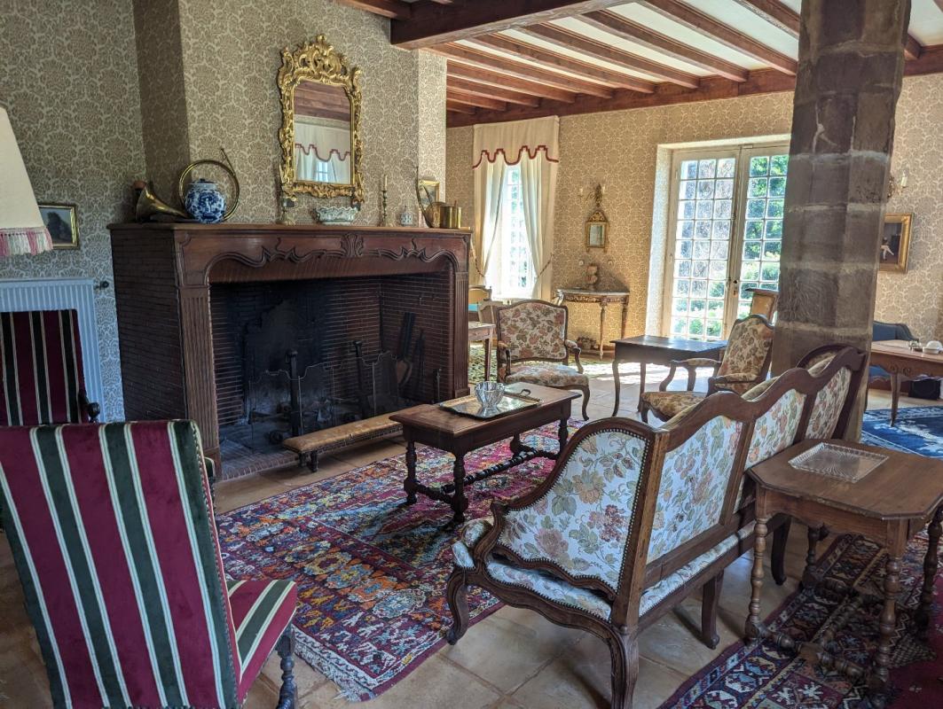 8 bedroom manoir in Saint Girons, Ariège, France