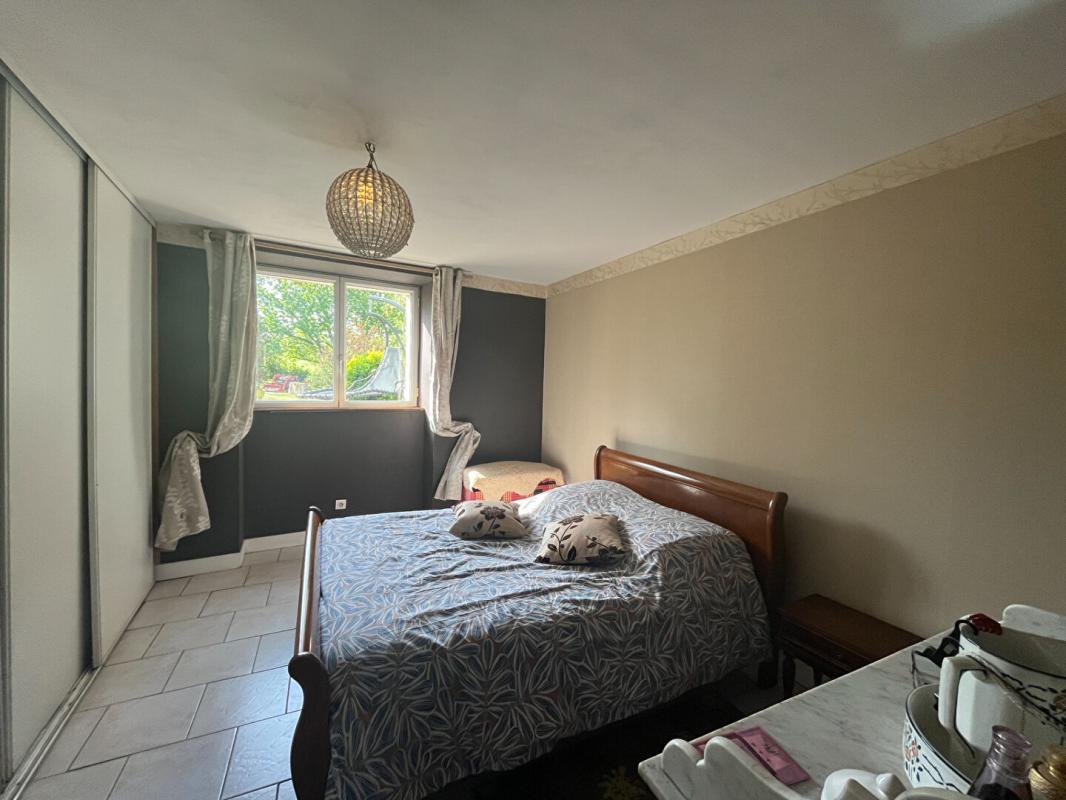 3 bedroom longere in Montmoreau Saint Cybard, Charente, France
