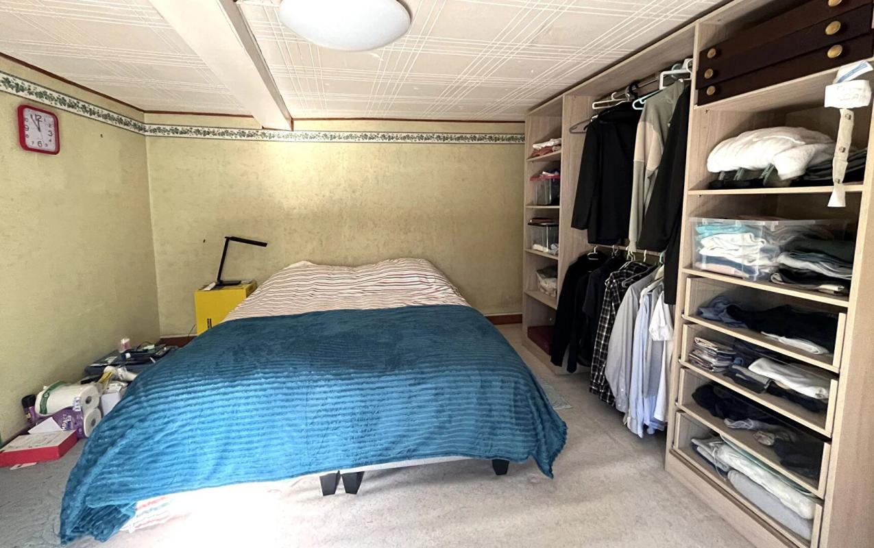 5 bedroom maison a renover in Blanzac Porcheresse, Charente, France