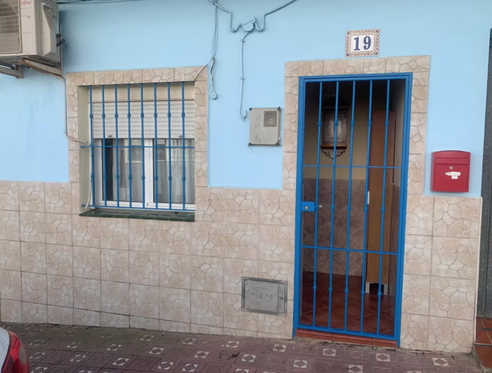 Rare Rent-to-Buy Home Near Sotogrande Marina, Spain – €320,000 (€5,333 for 60 months)